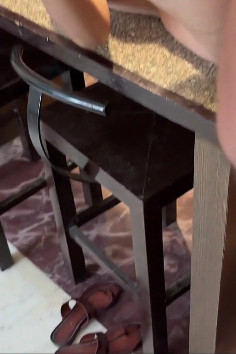 Depois De Ver Minha Esposa Touro Não Conseguiu Segurar Sua Porra.