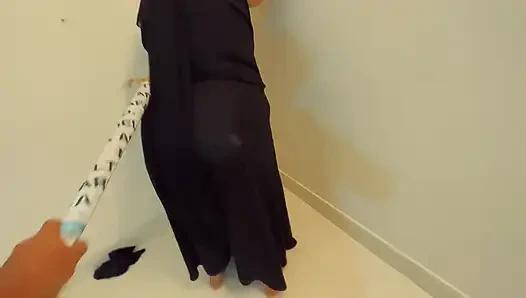 Aku ngentot pembantu arabku yang hot di arab saudi!