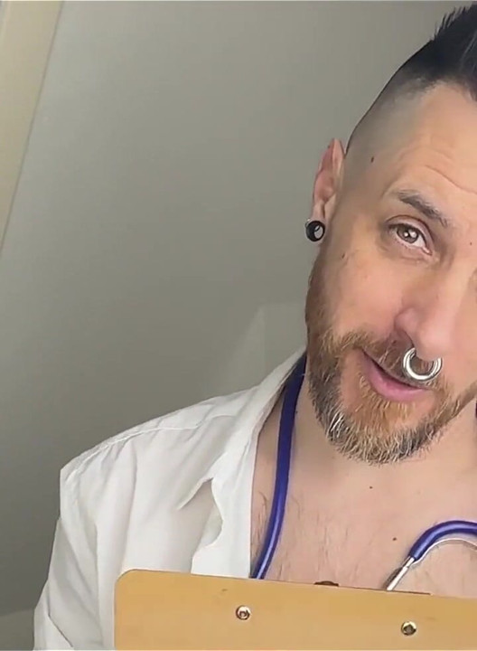 Asmr - Dr Max sana takıntılı