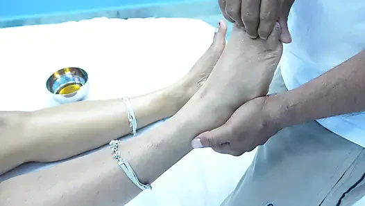 Desi bhabhi massage and anal sex sexy audio