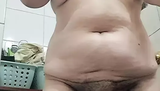 wife after shower shows body to husband&#039;s son