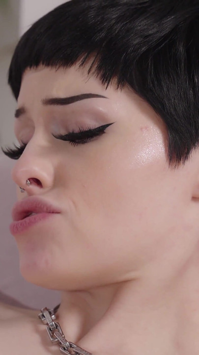 Riley Parker, a Stunning Trans Girl, Making Her Scream with Pleasure as They Explore Each Other's Bodies "