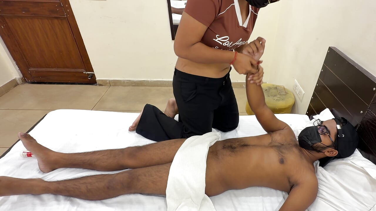 My College Friend Gave Me a Massage at My Home