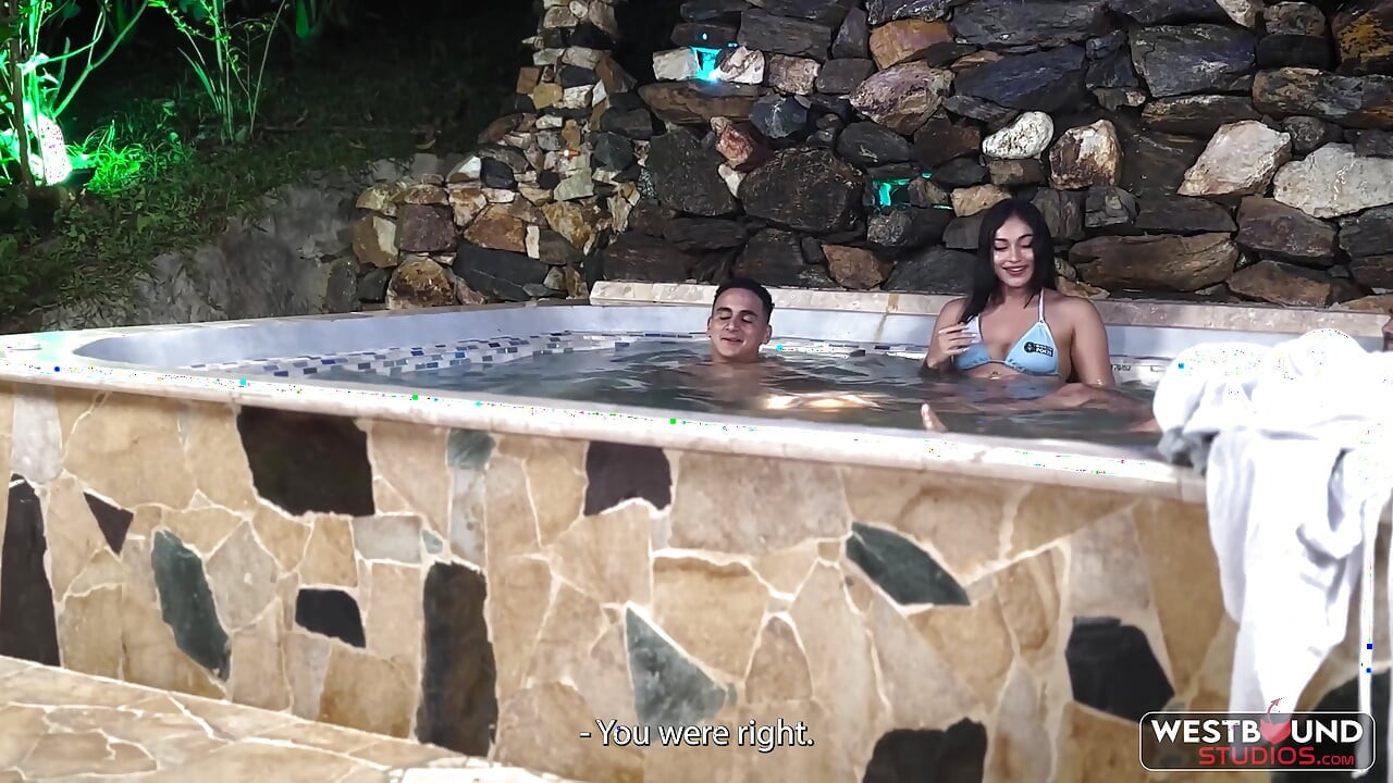Hendricks Fucked in Jacuzzi Threesome
