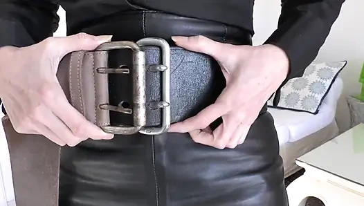 Fireman Rudi's Gürtel Geschenk: Gürtel Fitting und Vergleich, Lady victoria Valente