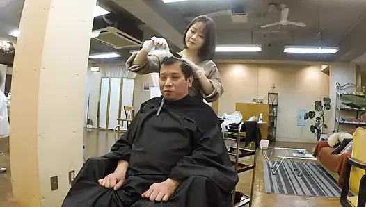 Mengapa mata kita terus bertemu di sini?