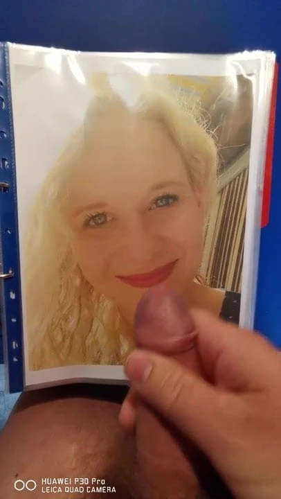 blonde cumslut got tribute