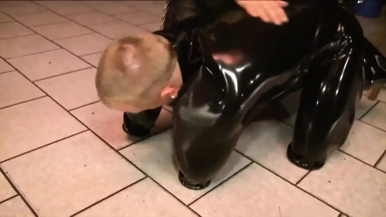 Dominant German Rubber Master Drills His Slutty Sub