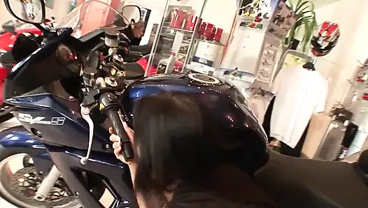 Fucks on a Motorcycle Slut Blondes Filmed