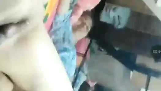Она отличная трахающаяся домохозяйка, часть 2
