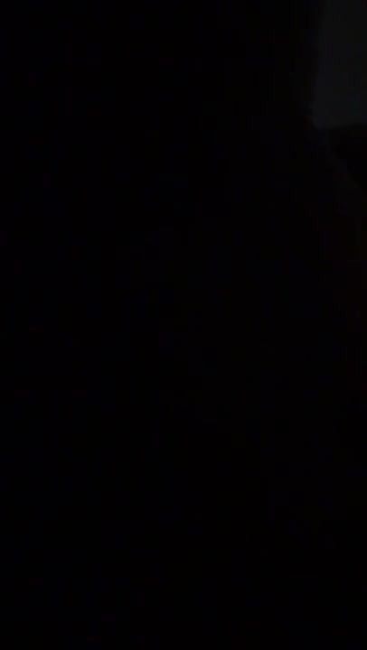 Mă joc cu pizda mea