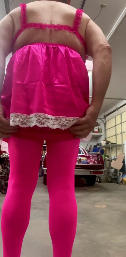 Sexy Pink!! | Clip 1