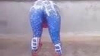 God dayum leggings phat ass twerk