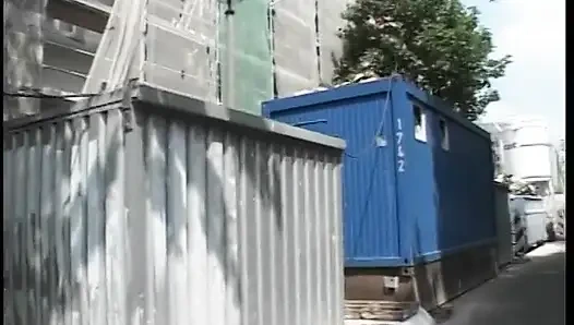 Two big brunettes find dry and quiet place to fuck each other