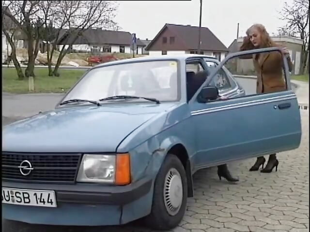 Tiny Excesses 50 — Пожиратель поршней