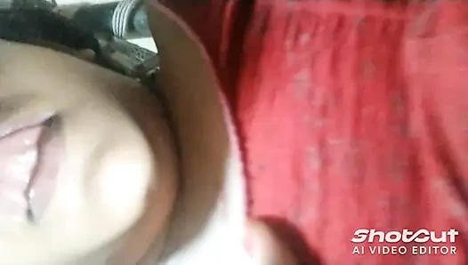 Hot bhabhi ki Desi chuchi rasgulle wali