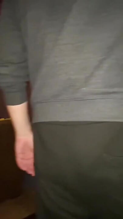 ฮาร์ดคอร์คอลึกด้วยดิลโด้, เล่นนม, ตบ, ถ่มน้ําลาย