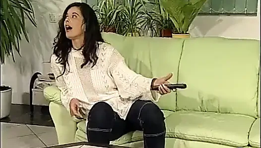Angelica Bella in VIZI MOLTO PRIVATI scene 02