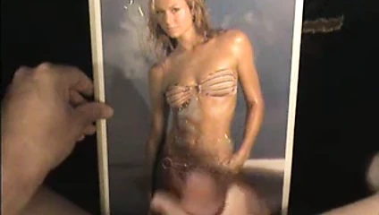 Stacy keibler boşalma anısına #1