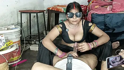 Water came out of the hand of brother-in-law's penis, desi sexy video, sexy video, sex video.