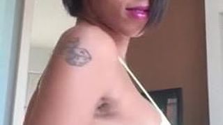 Travesti negra sexy