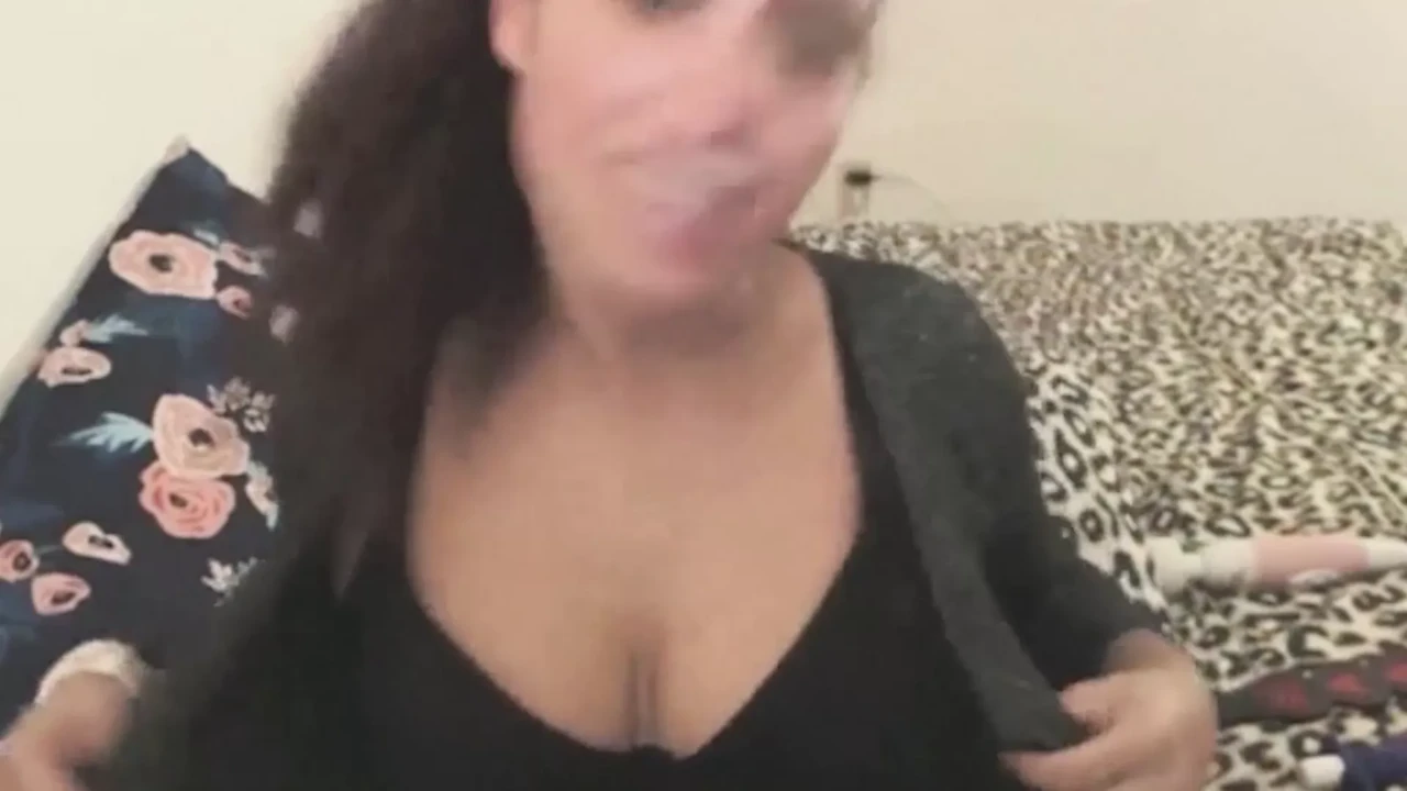 Hot Indian GF loudly during hot fucking