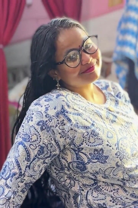 Desi Indian Stepsister Squirt Orgasm Sex Hindi Video