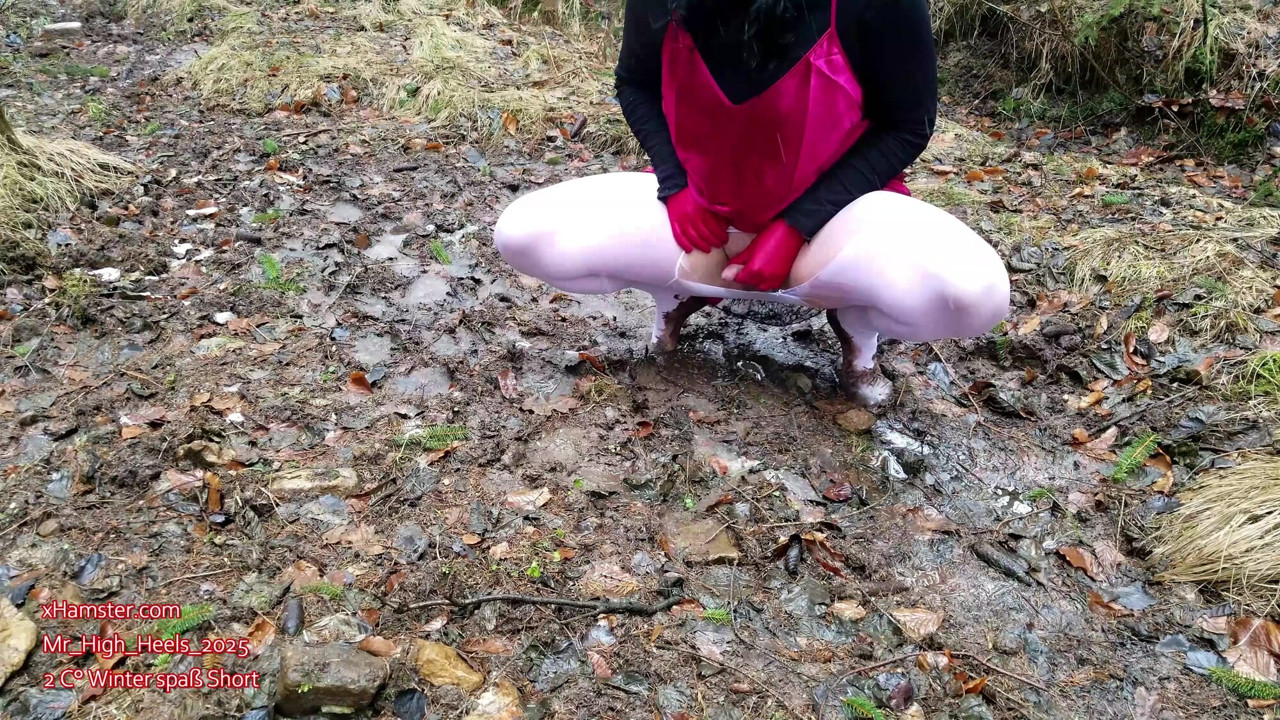 Çamura / ormana sıçratıyor