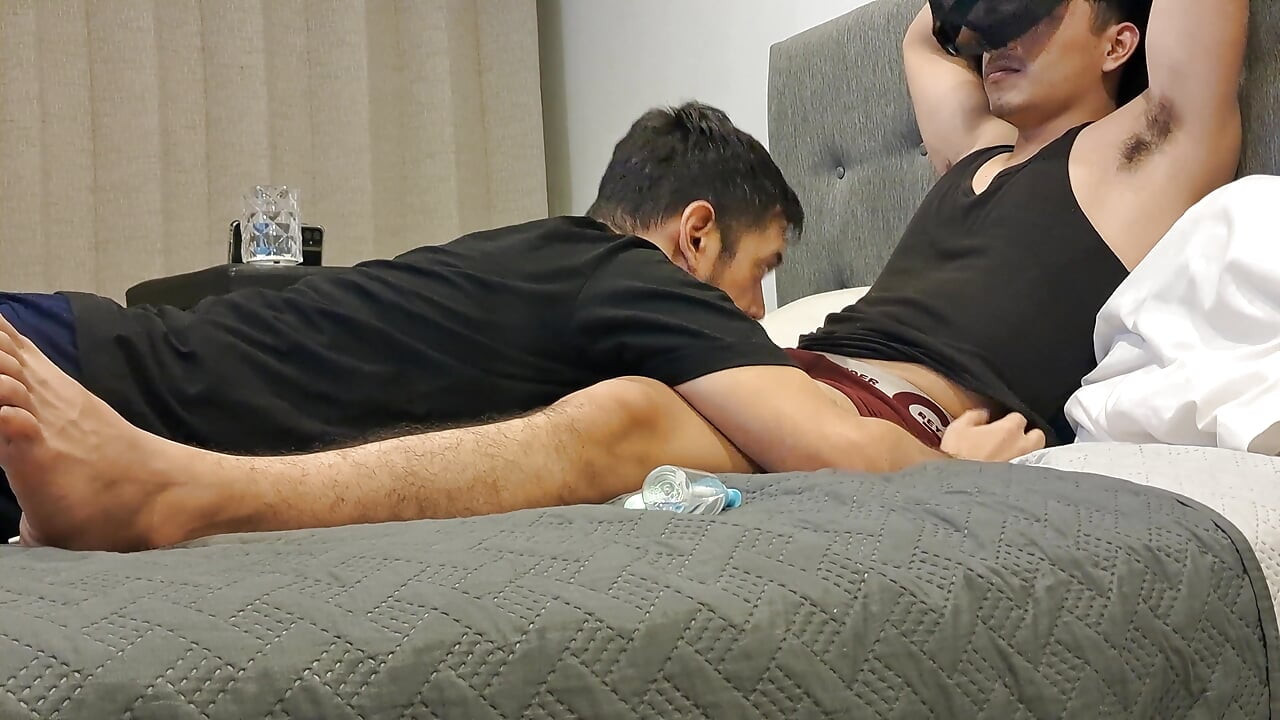 Mouth Addicted to My Cock, Deep-throating