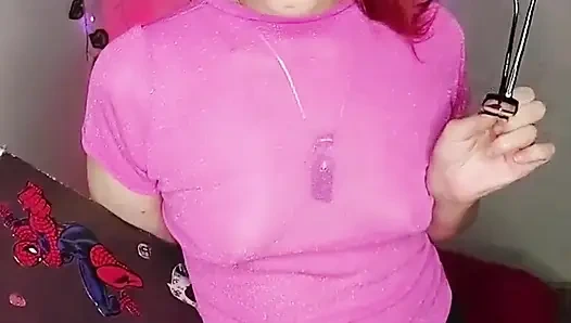 Das Streber-mädchen in deiner klasse will nur ihre jungfräulichkeit verlieren!!