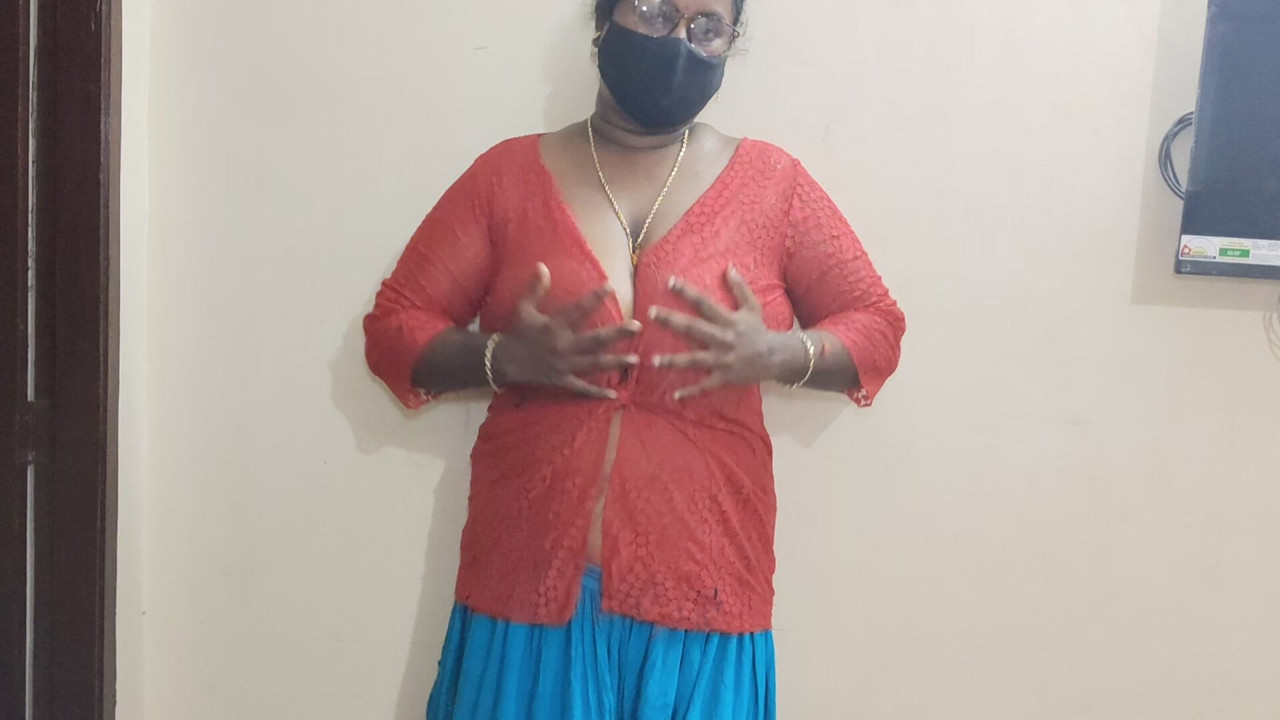 Tamil Milf Aunty