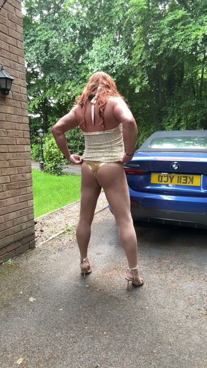 Sexy kellycd2022 in gold backless dress and seamless pantyhose and heels | Clip 3
