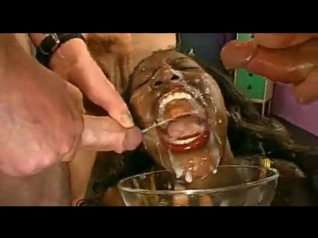 Ebony gets huge facial