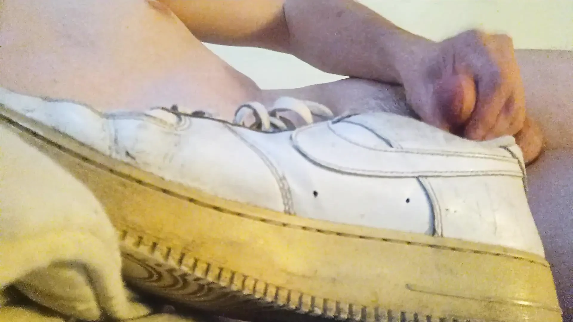 Jag knullar min sneaker air force 1