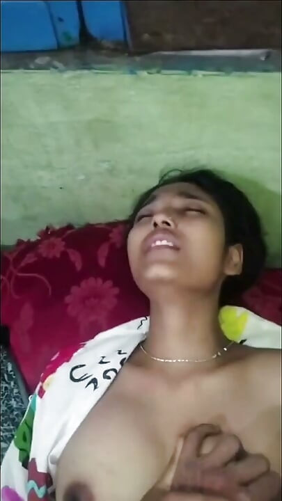 18+ Horny Girl First Time Sex Experience Desi Indian Village Girl