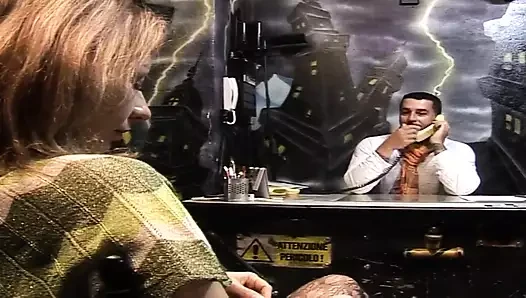 Violenza e Ricatti Sc 2 exciting kinky sex scene