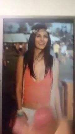 Victoria Justice Tribute 1