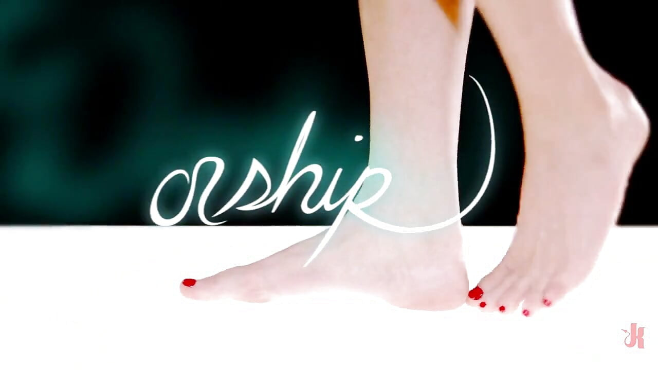 Cỡ 8 1/2: Maitresse Madeline bị đụ!