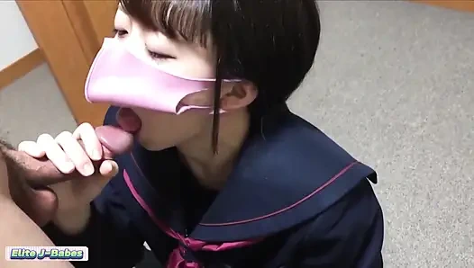 Yetişkin kız arkadaş derine alınıyor, kontrolünü hızlı kaybediyor, ham ısı zirveleri, derin dölleme bitirişi!