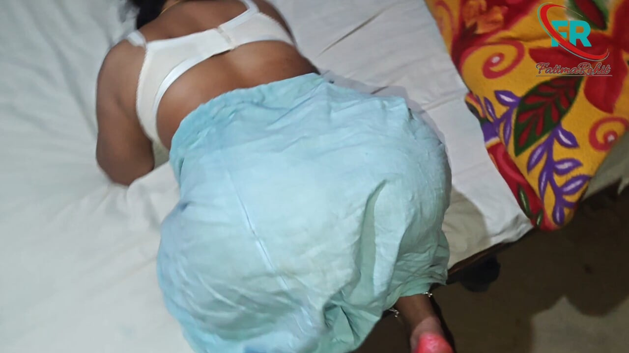 Fatima Begam ghori banakar Gand chudai