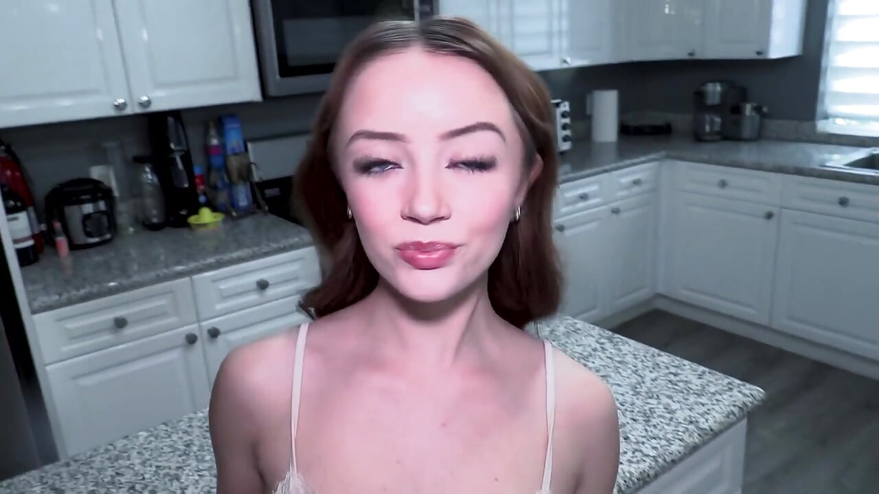Kitchen Cumakazi Maria Takes Step-dads Cum in Her Teen Pussy
