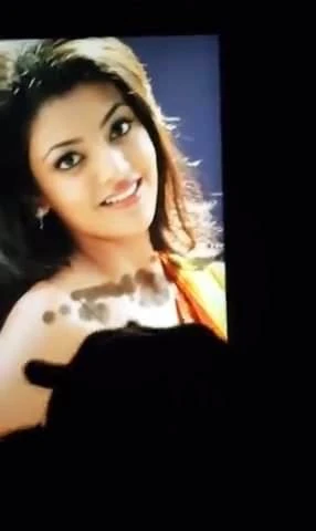 Kajol Aggarwal αφιέρωμα cum