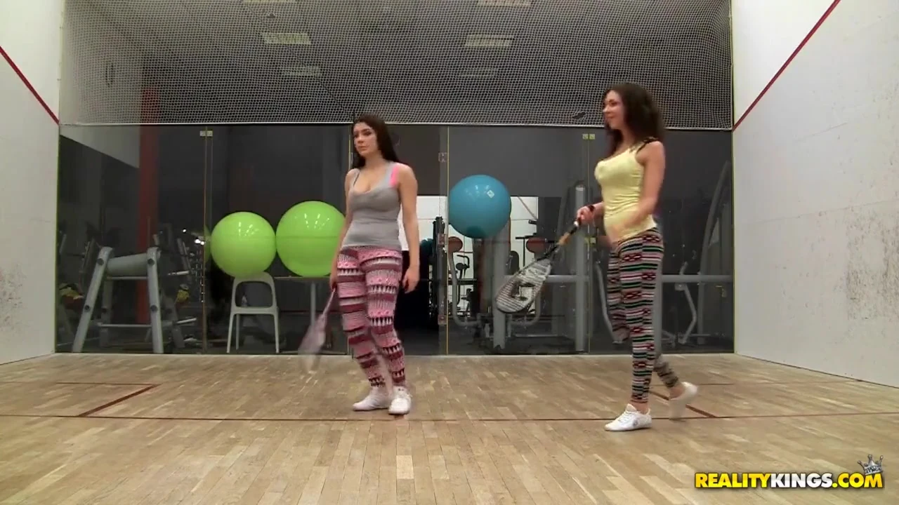 Euro seks partileri - balon götlü Avrupalı kızlar sikiliyor