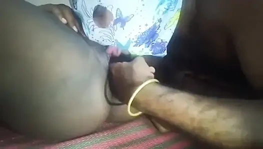 Desi wife poor chappunnu