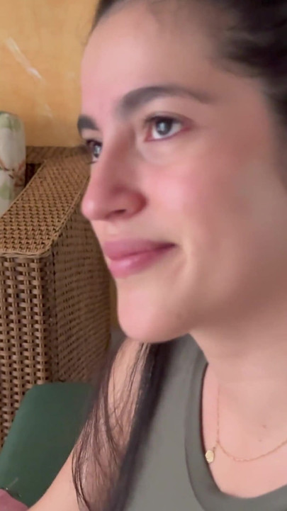 I Fuck My Real Stepsister, I Give Her a Little Gift.