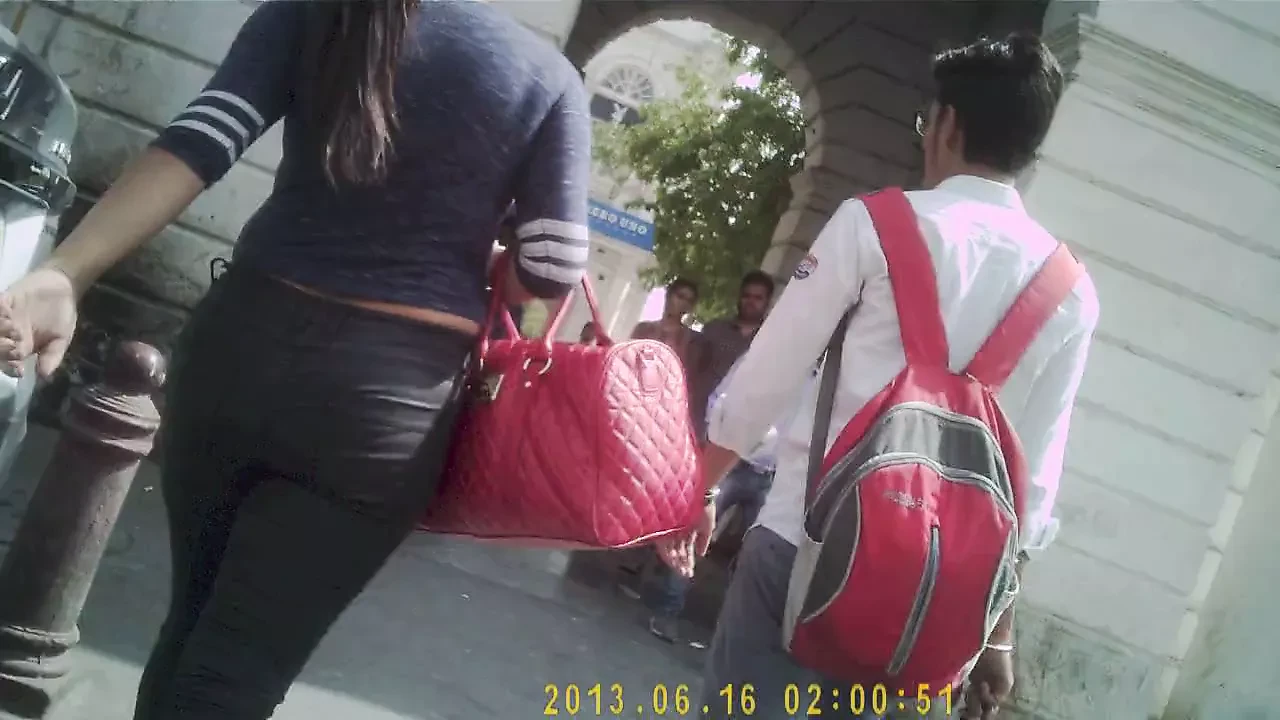 Indian Girl In Jeans  Ass
