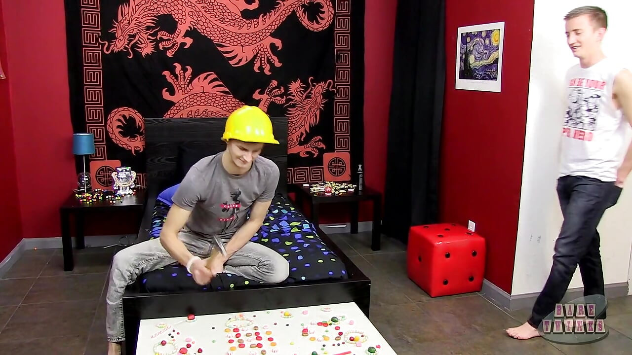 Lucky Skyler Gets Some Cock!