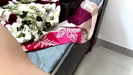 Delhi college girl fucked with bf in oyo