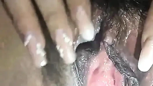 Wir haben einen Videoanruf mit einem Fan gemacht und das habe ich ihm gezeigt