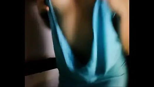 Üvey babam gerçekten çok sert emmeyi öğrenmemi istiyor... Nedenini biliyor musun?